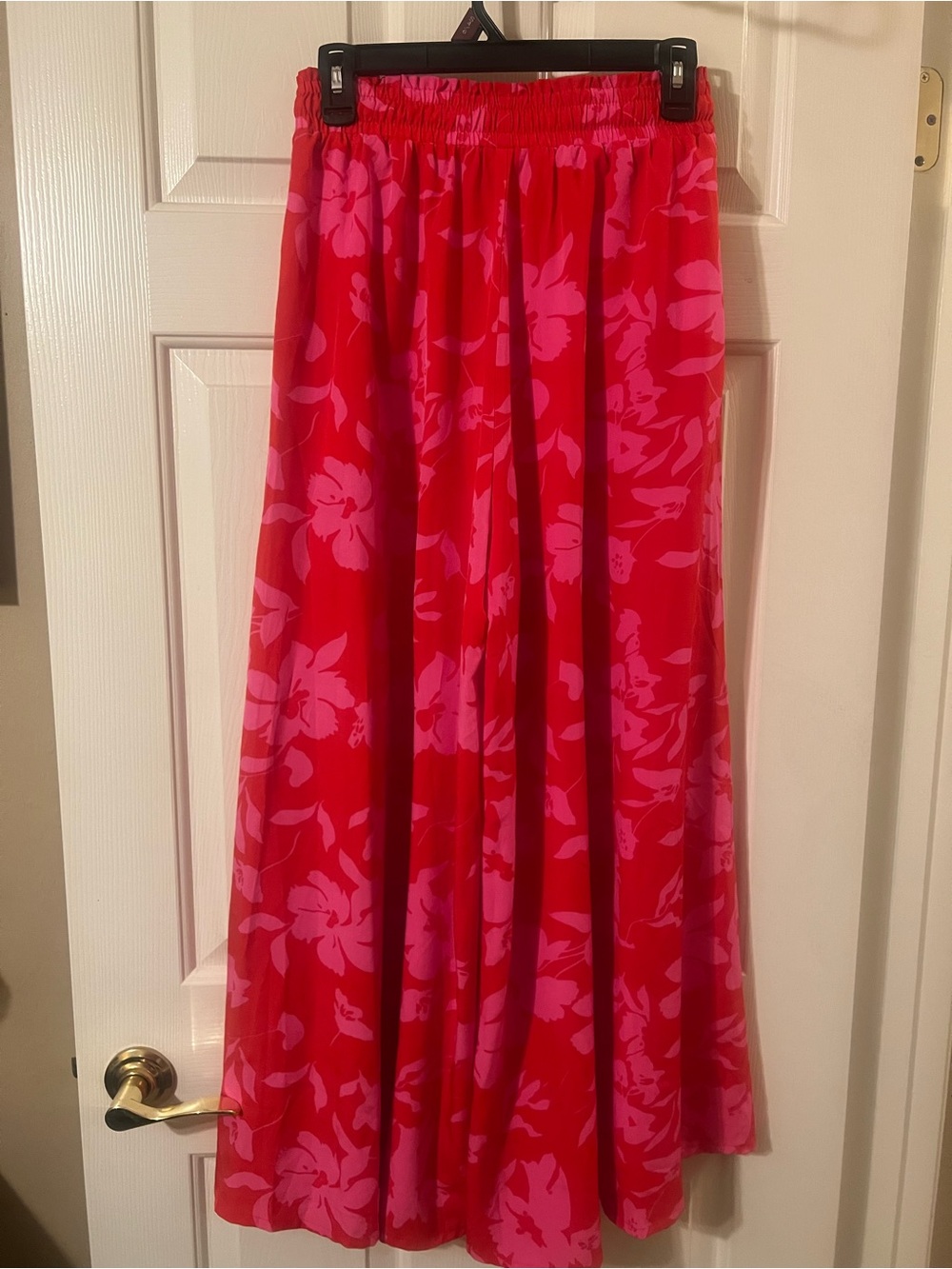 NWOT Red and Pink Floral High Waisted Wide Leg Boho Flowy Palazzo Pants Sz Small - Picture 9 of 12